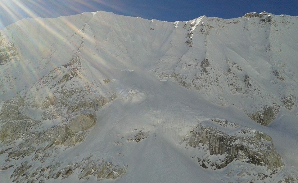 Peaks on South Side of the Larkya La