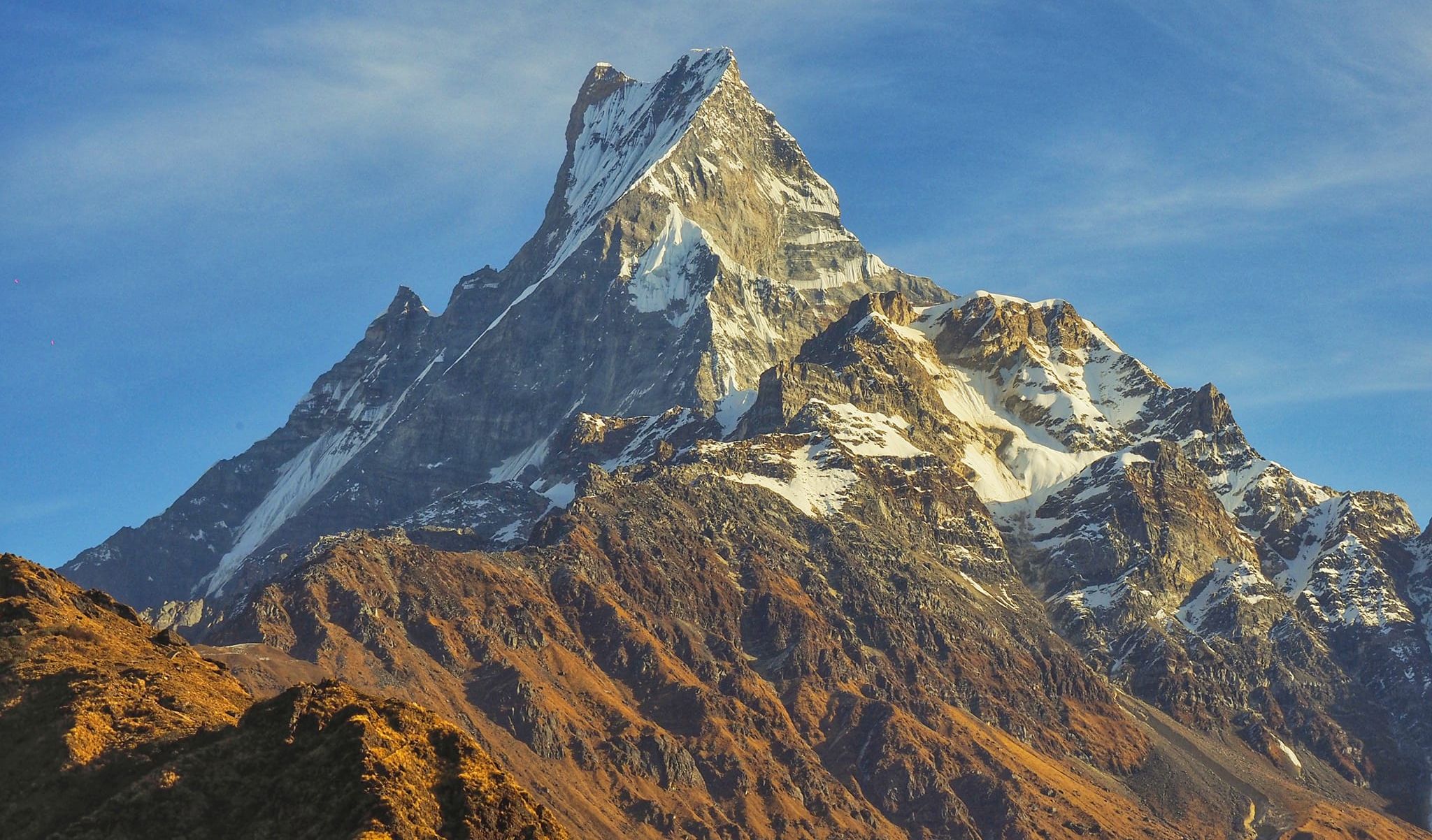 Macchapucchre ( Fishtail Mountain ) from Khorchon