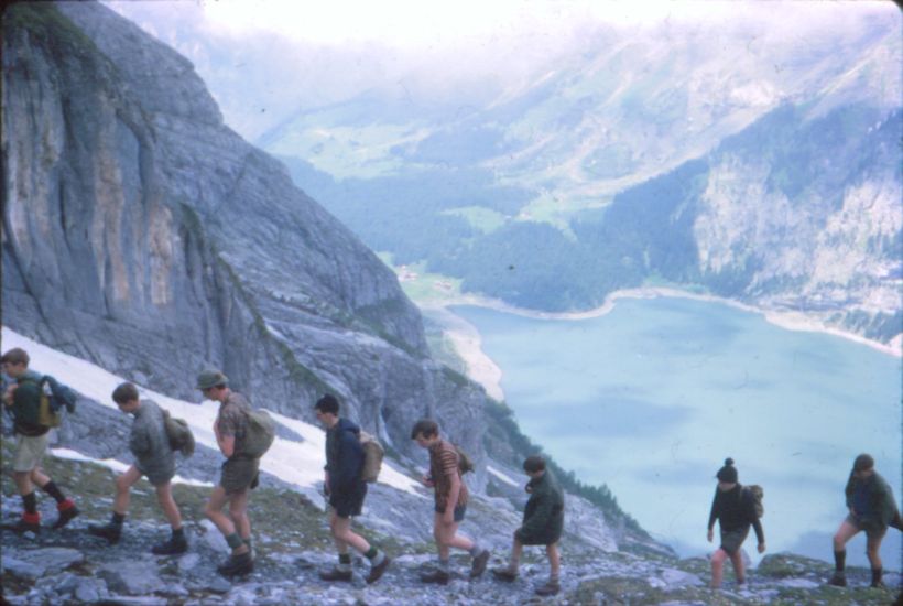 Oeschinensee on ascent to the Frundenhut