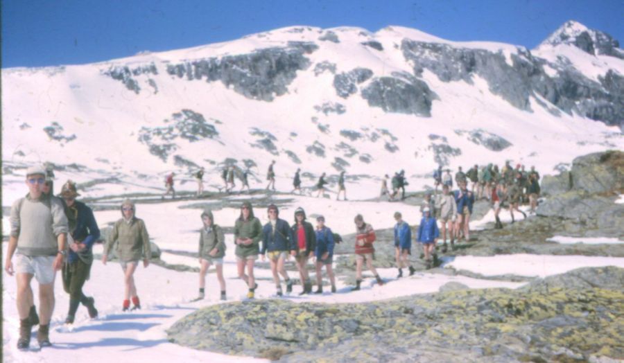 24th Glasgow ( Bearsden ) Scout Group crossing the Lotschen Pass