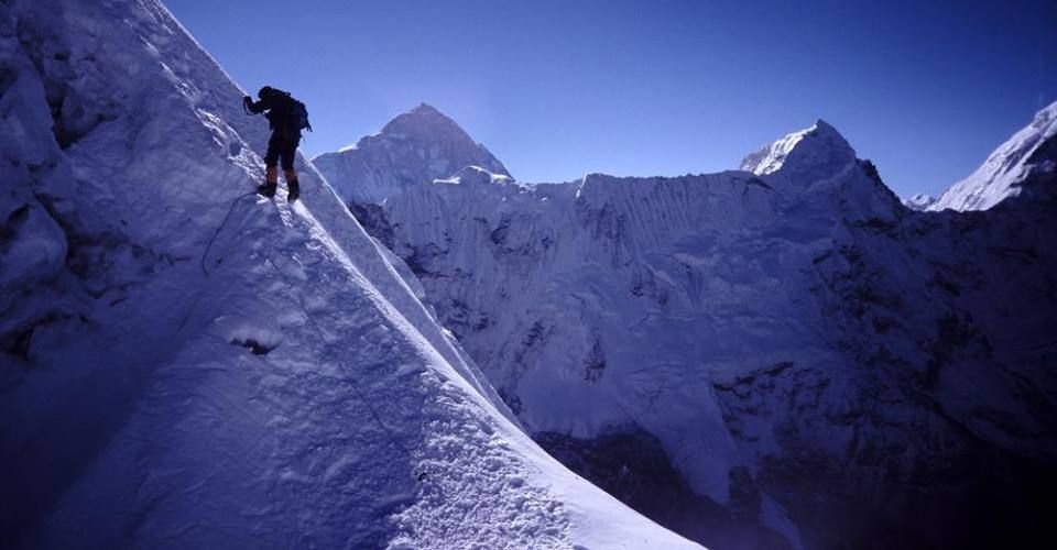 Ascending Island Peak ( Imja Tse )