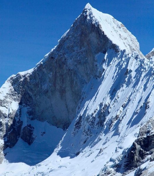 Huandoy in the Cordillera Blanca