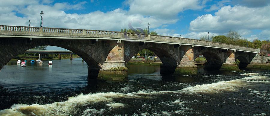 Bridge across River Leven in Dumbarton