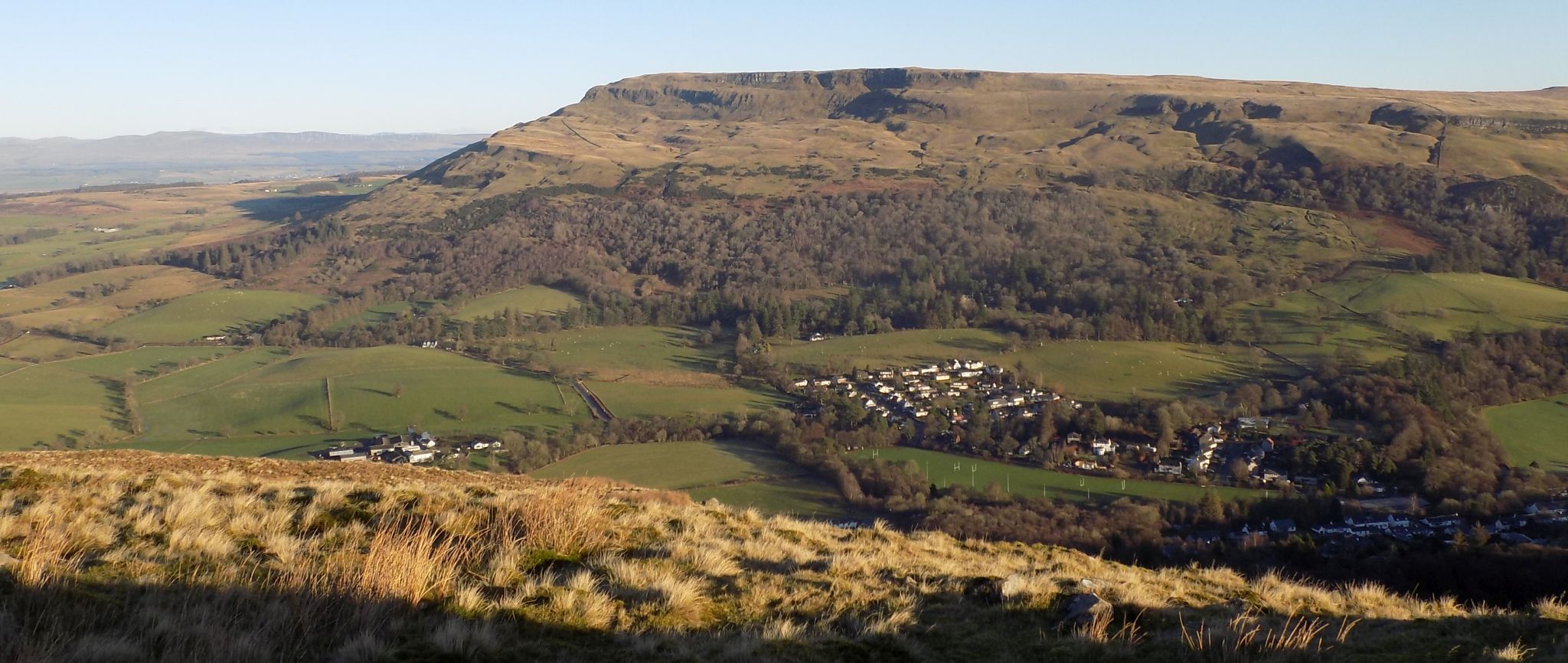 Stronend above Fintry from Dunmore Hill