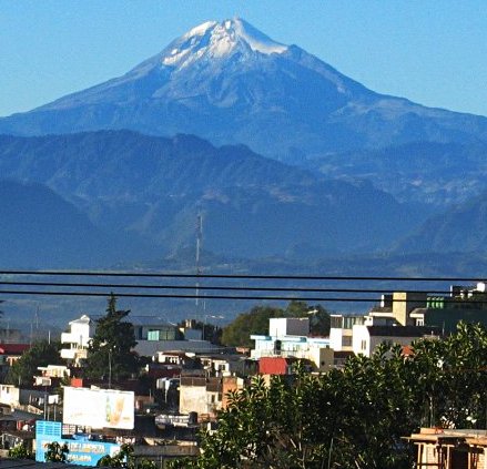 Pico de Orizaba ( Citlaltepetl ) - 5610 metres - highest mountain in Mexico 