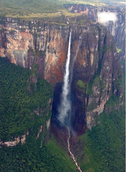 Angel Falls ( Salto Angel ) in Venezuela